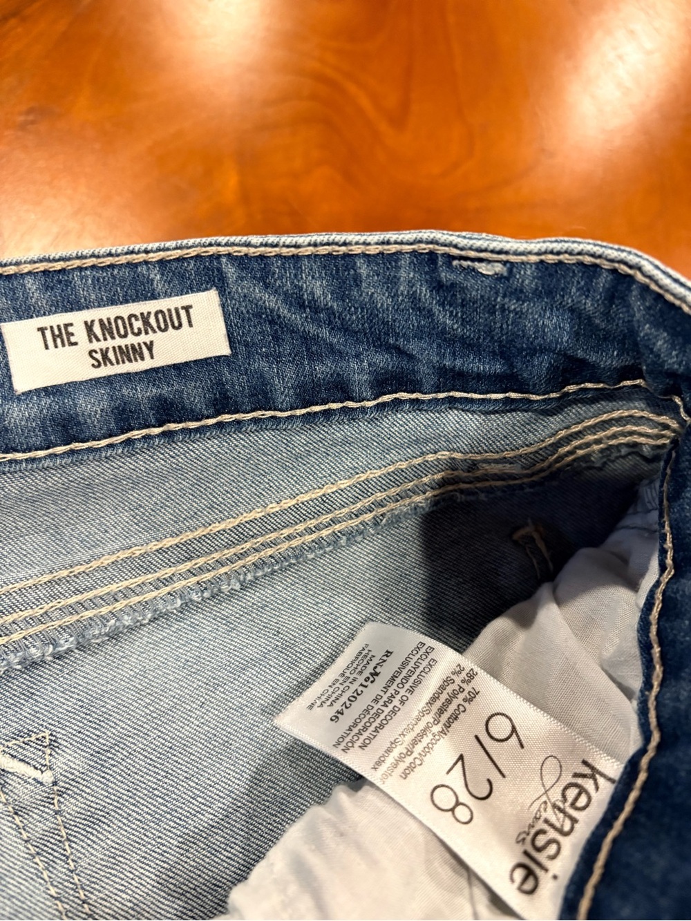 Ladies Blue Denim Jeans - Kensie Jeans Classic Fit, Size 6 - Picture 3 of 5